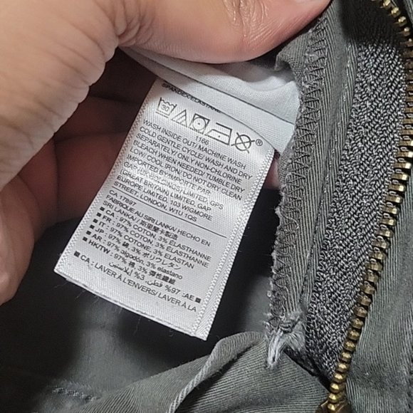 Men's Gap Denim Slim Trousers | Size 34x32 - Picture 12 of 13